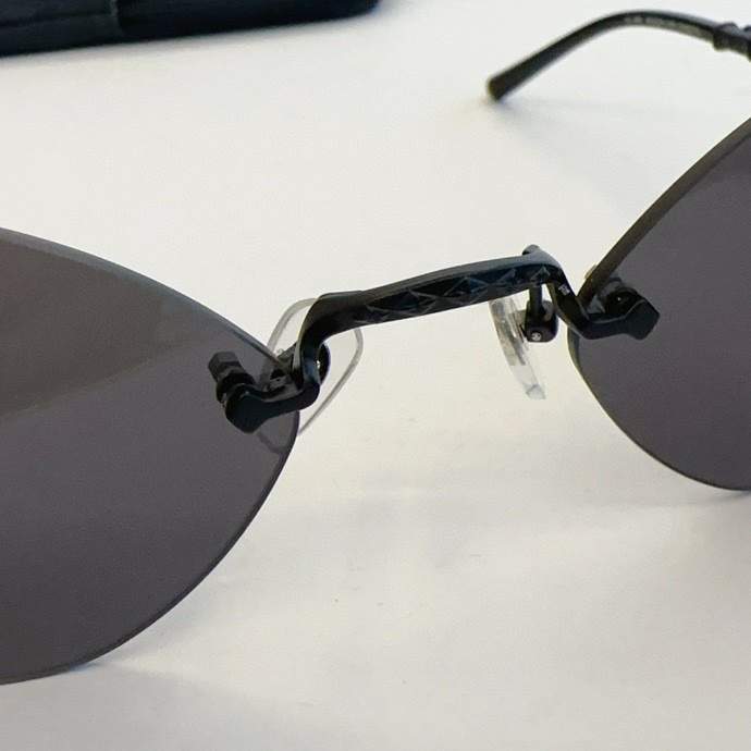 Picture of Chrome Hearts Sunglasses _SKUfw60675337fw